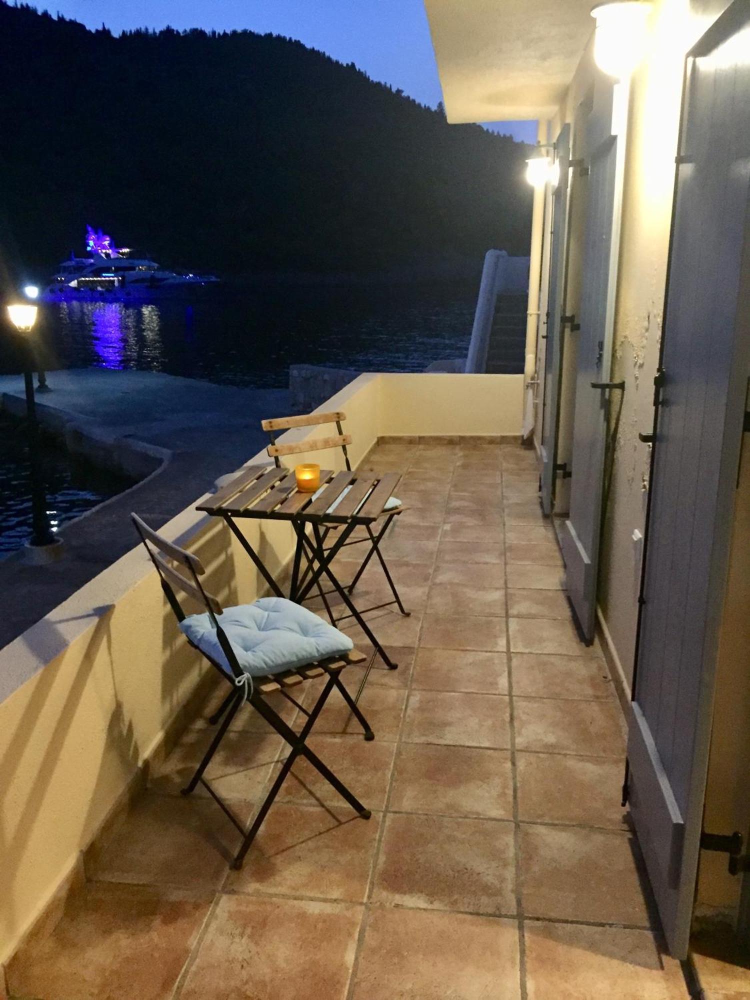 Вилла The Cove Assos Асос Экстерьер фото